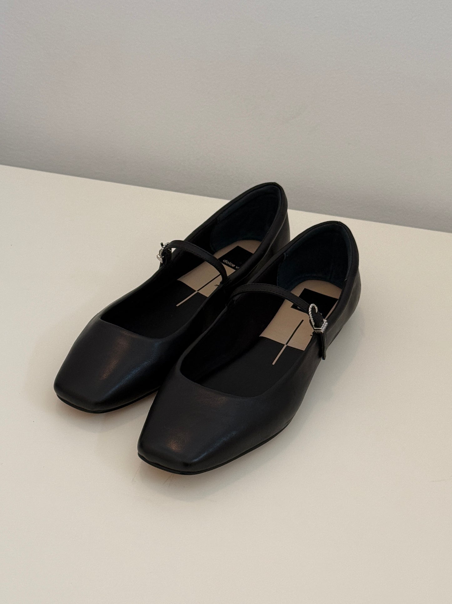 Reyes Ballet Flats