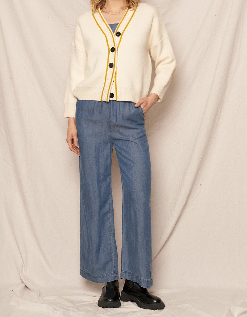 Smile Cardigan