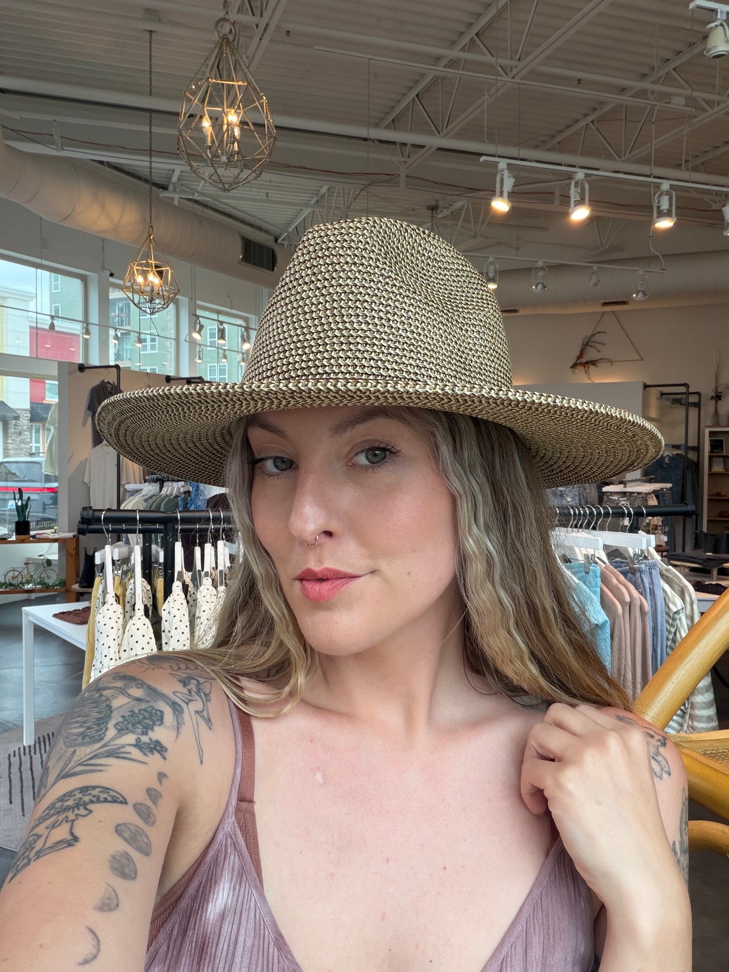 SUNHAT