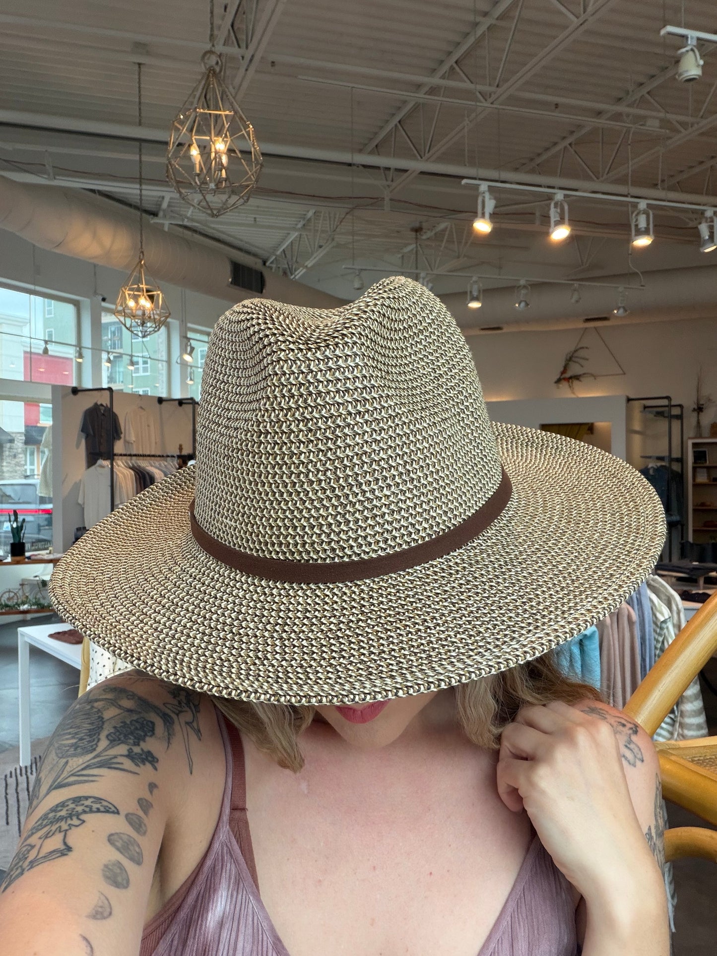 SUNHAT