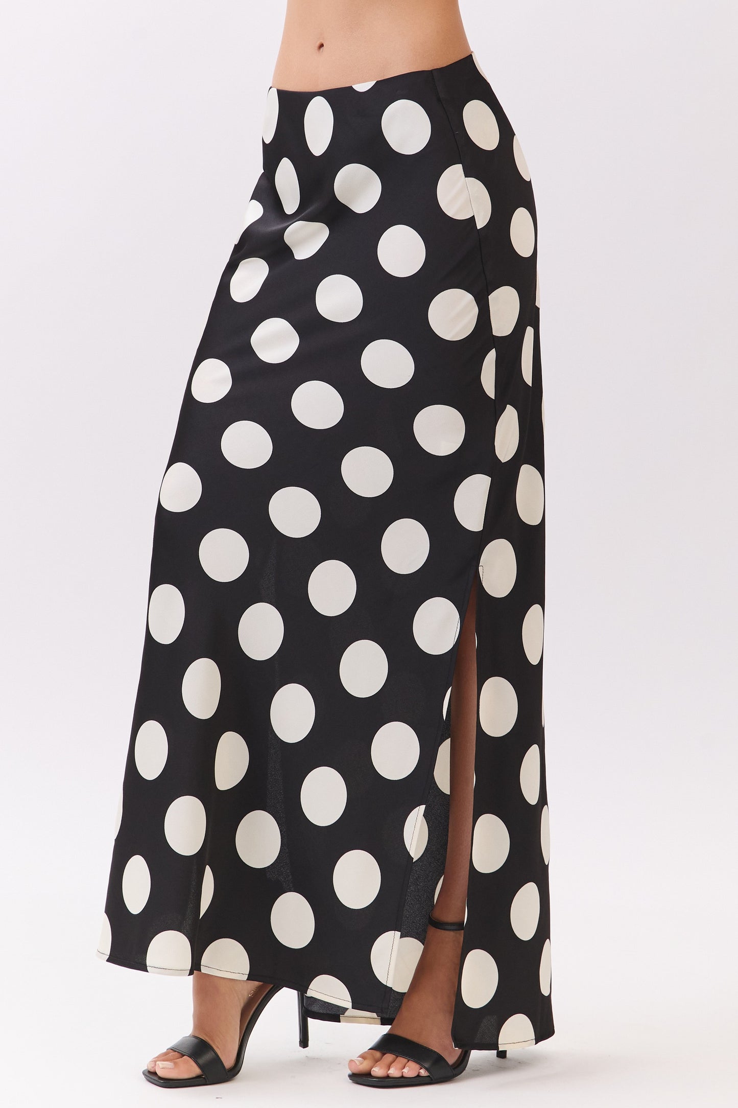 The Dot Skirt